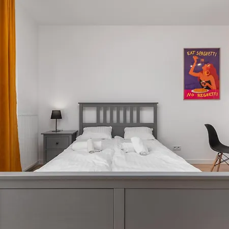 Domaniewska 47a By Homeprime شقة *